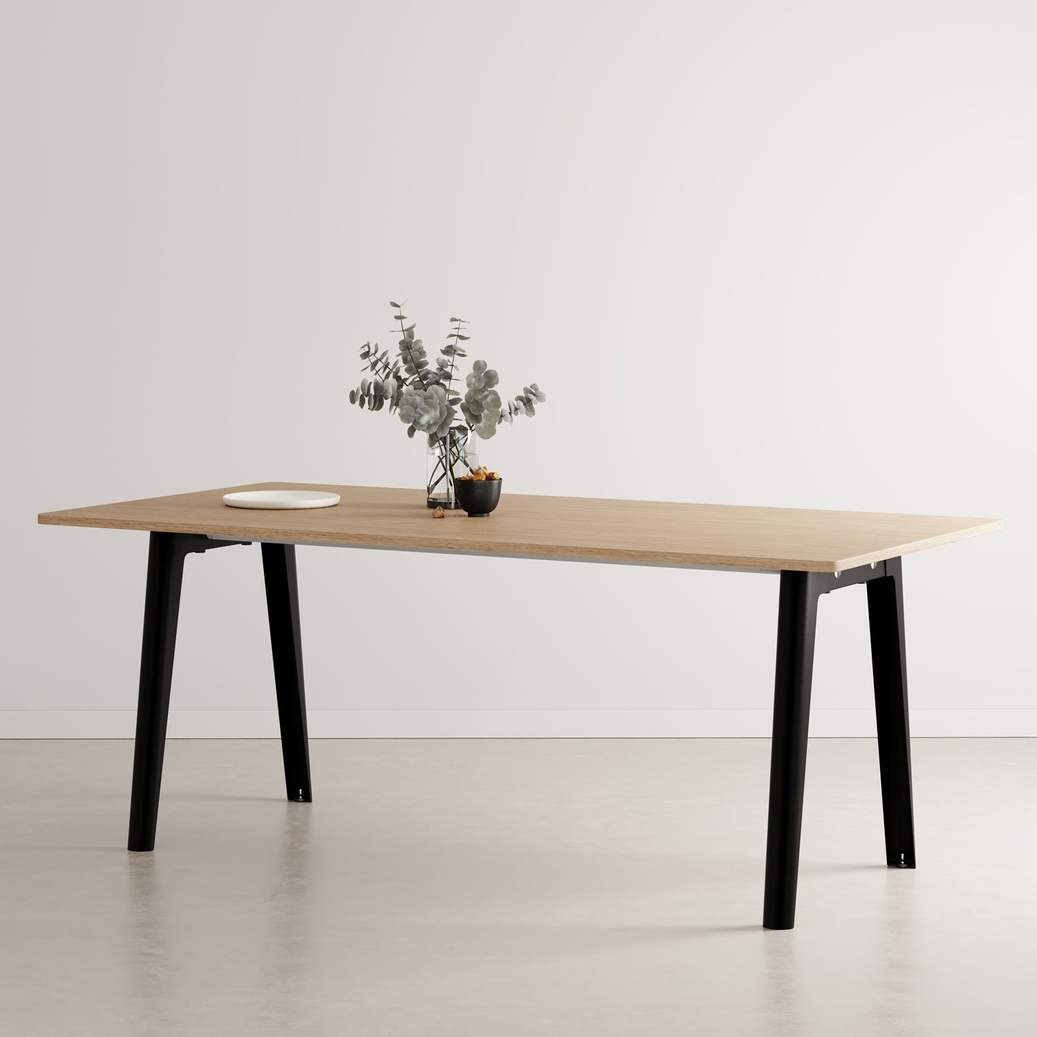 B2C_DINING02_BLACK_W