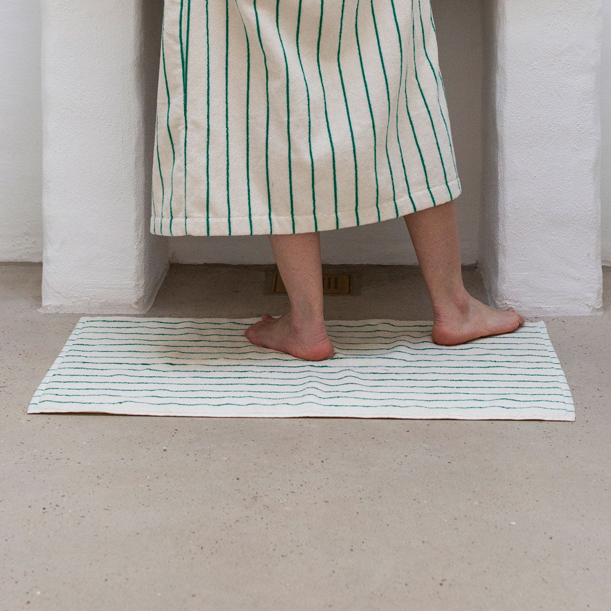 Bongusta Naram Bath Mat - Pure White and Grass