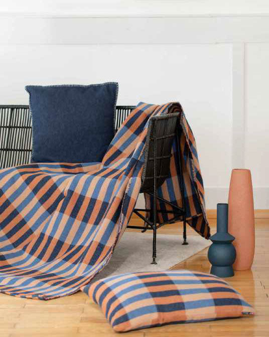 David Fussenegger Nova Cotton Throw - Overlapping Stripes