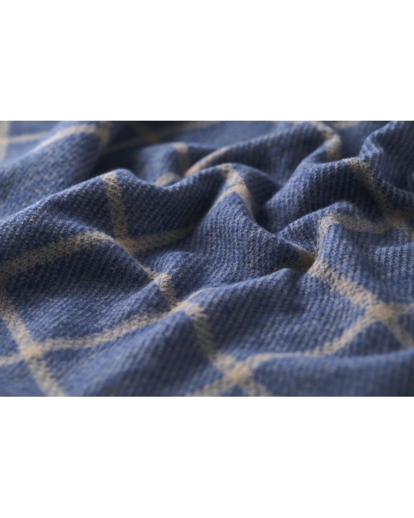 David Fussenegger Silvretta Cotton Throw Graphic - Checks Simple