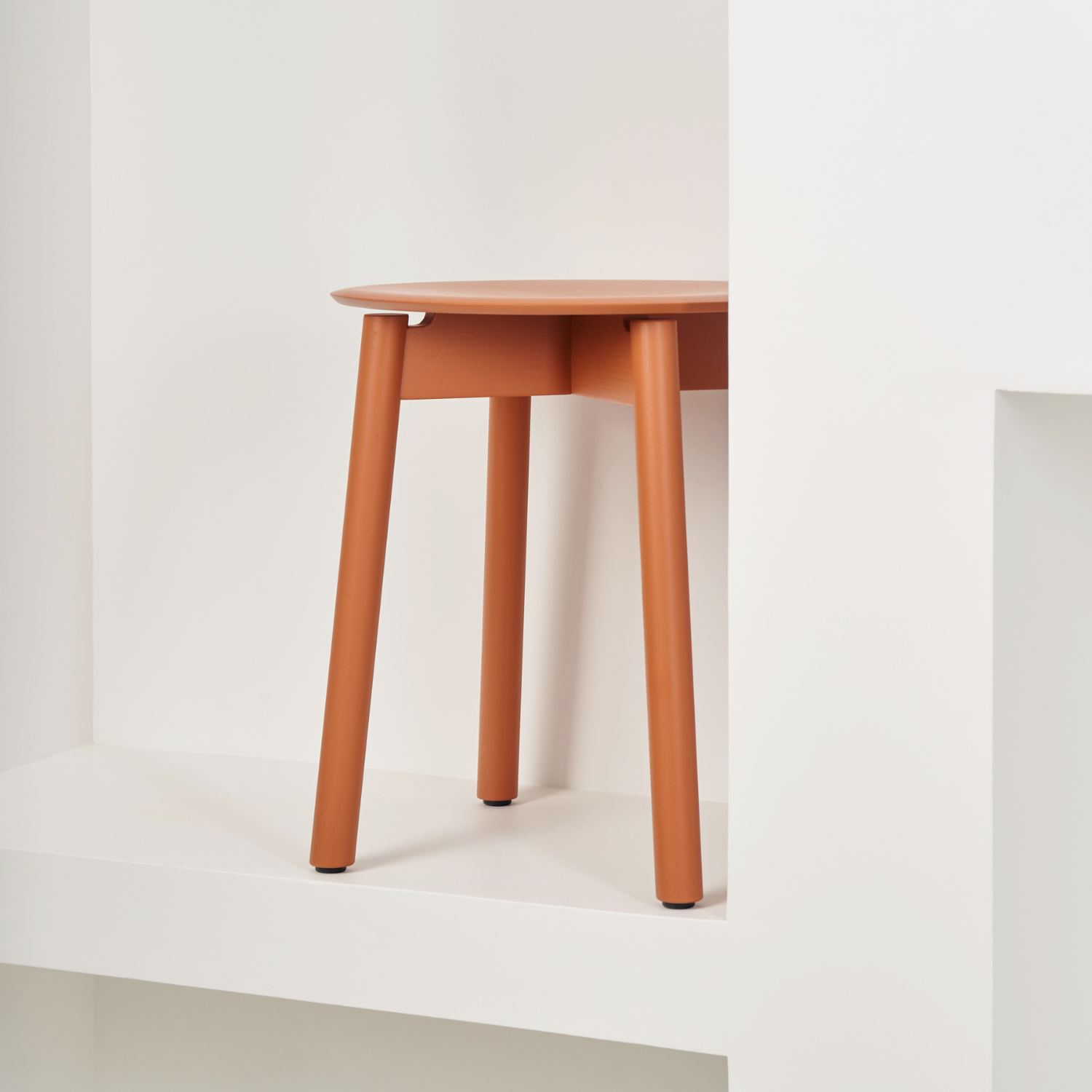 TIPTOE SSD full wood stool - eco-certified wood