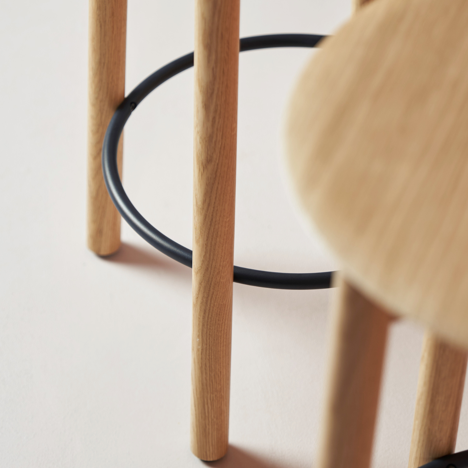 TIPTOE SSD full wood bar stool - eco-certified wood