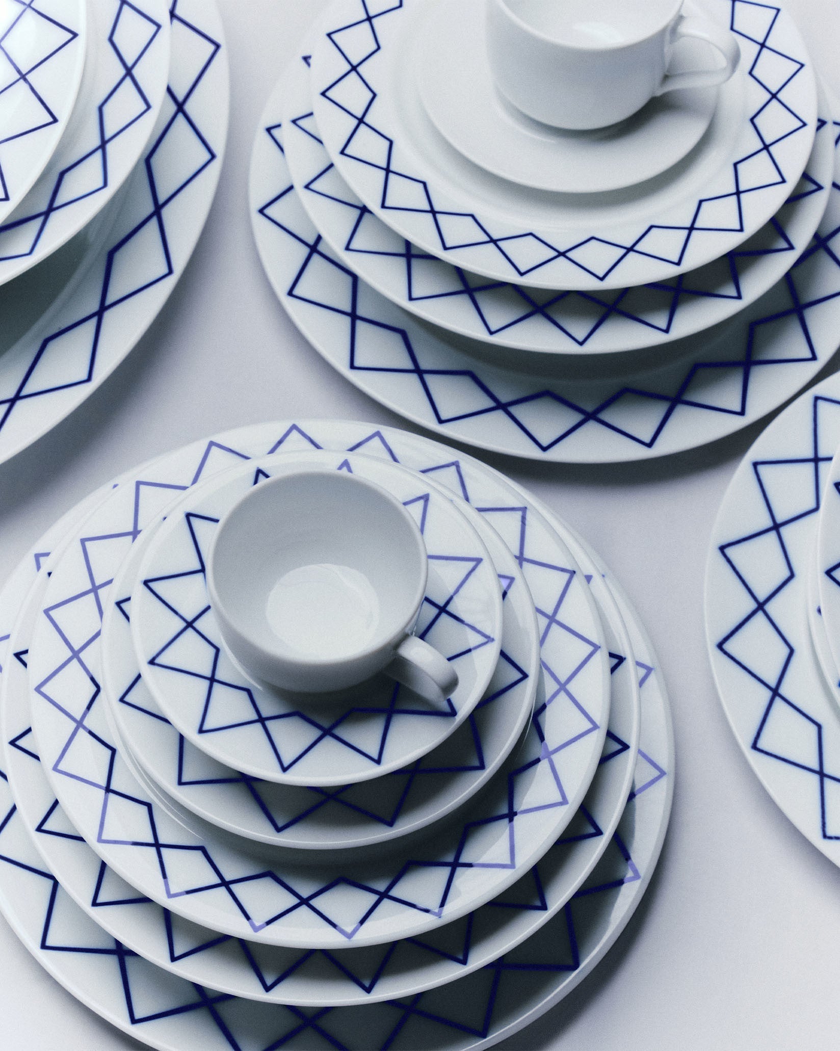 Alessi La Bella Tavola and My Beautiful China Mocha Cup Saucer Set of 4
