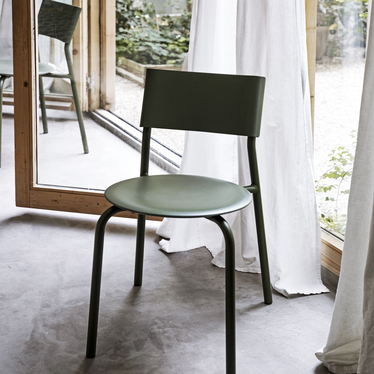 TIPTOE SSDr chair - recycled plastic