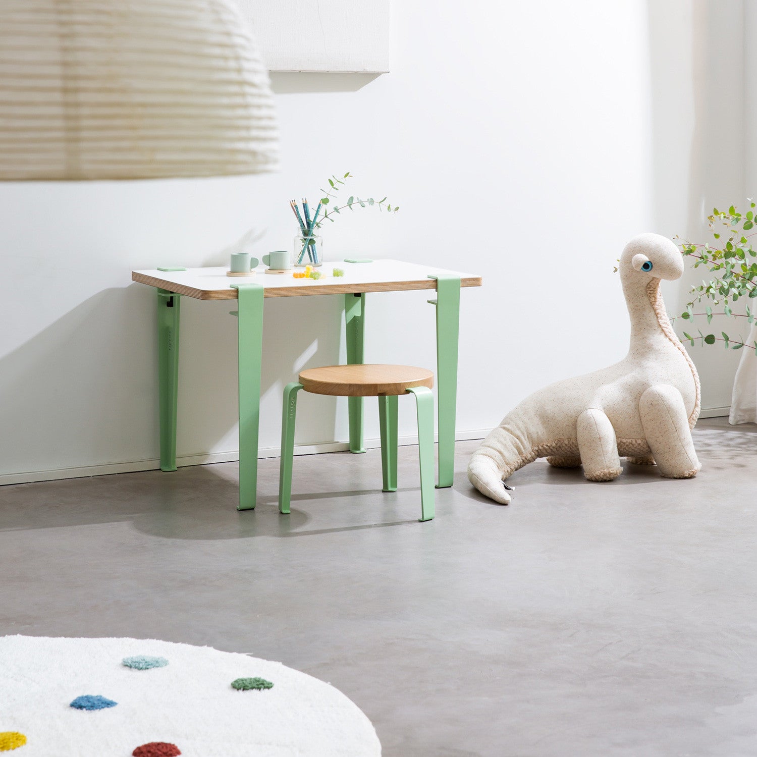 TIPTOE kids stool - solid oak