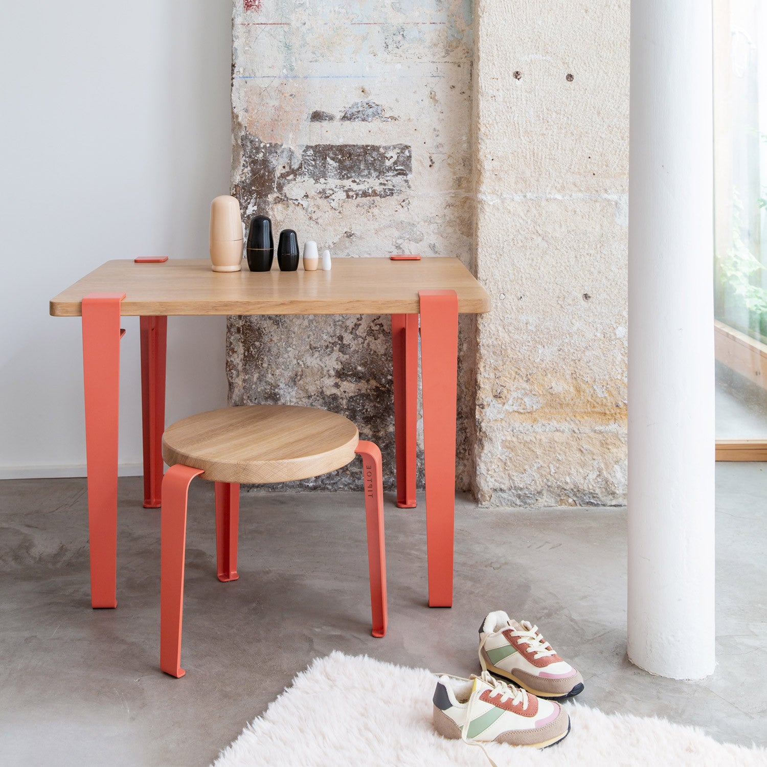 TIPTOE kids stool - solid oak
