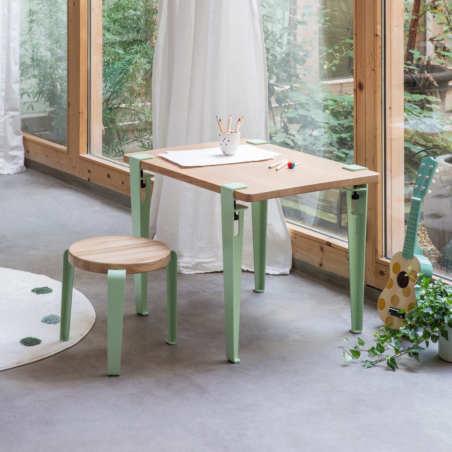 TIPTOE kids desk 70x50cm - solid oak