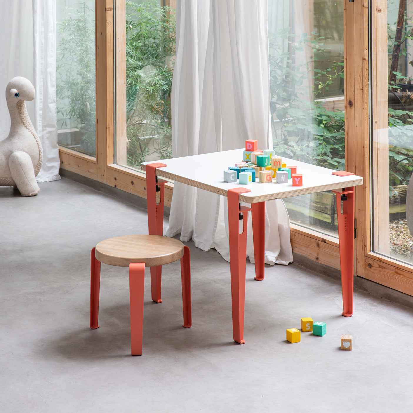 TIPTOE kids stool - solid oak