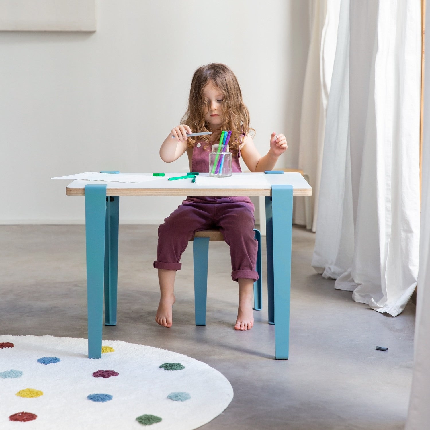 TIPTOE kids desk 70x50cm - Vice Versa blackboard