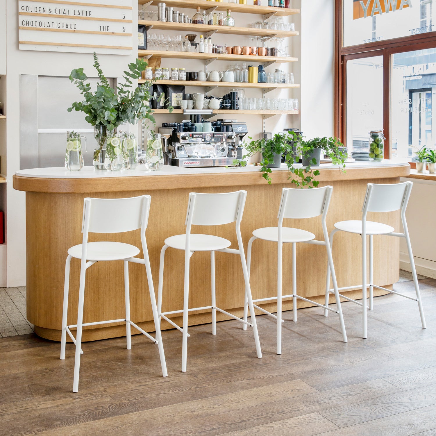 TIPTOE SSDr bar chair - recycled plastic