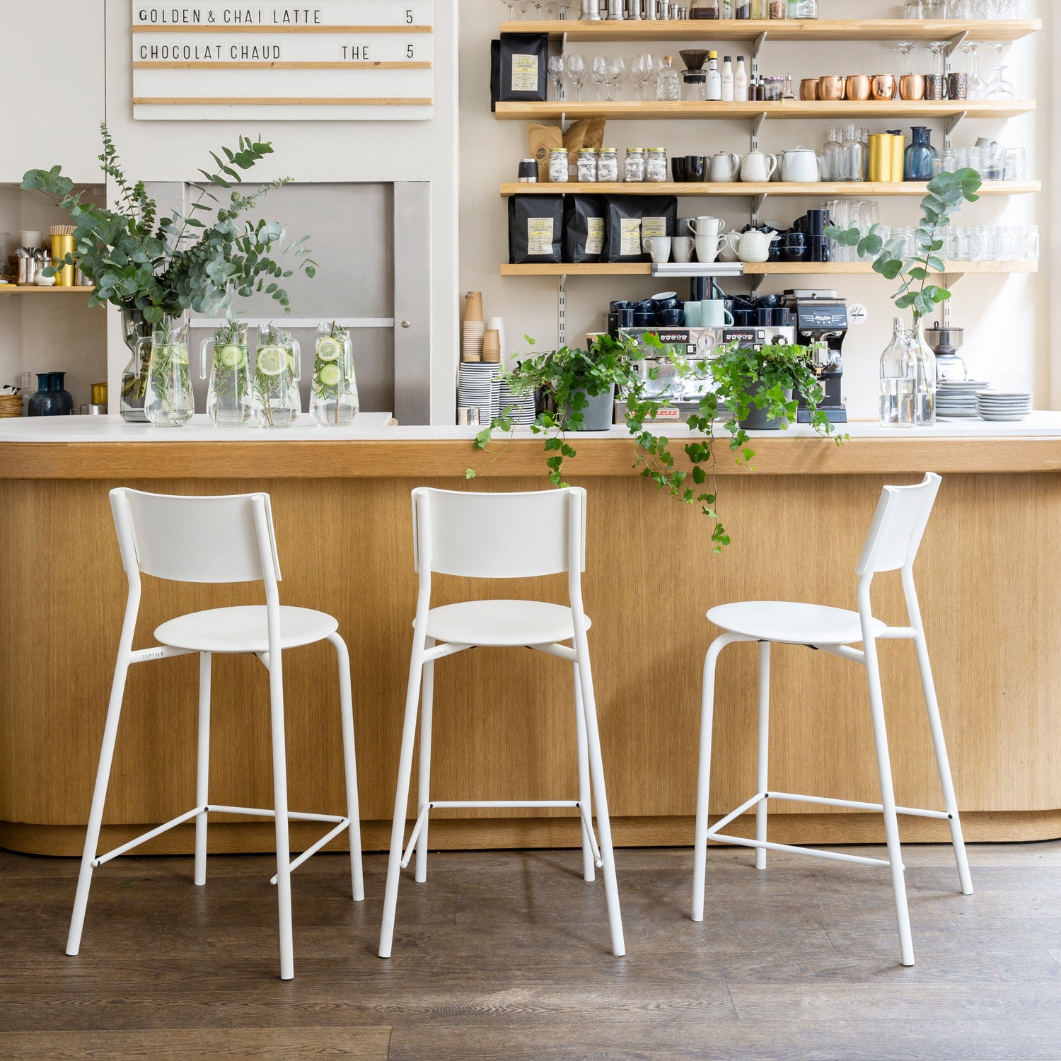 TIPTOE SSDr bar chair - recycled plastic
