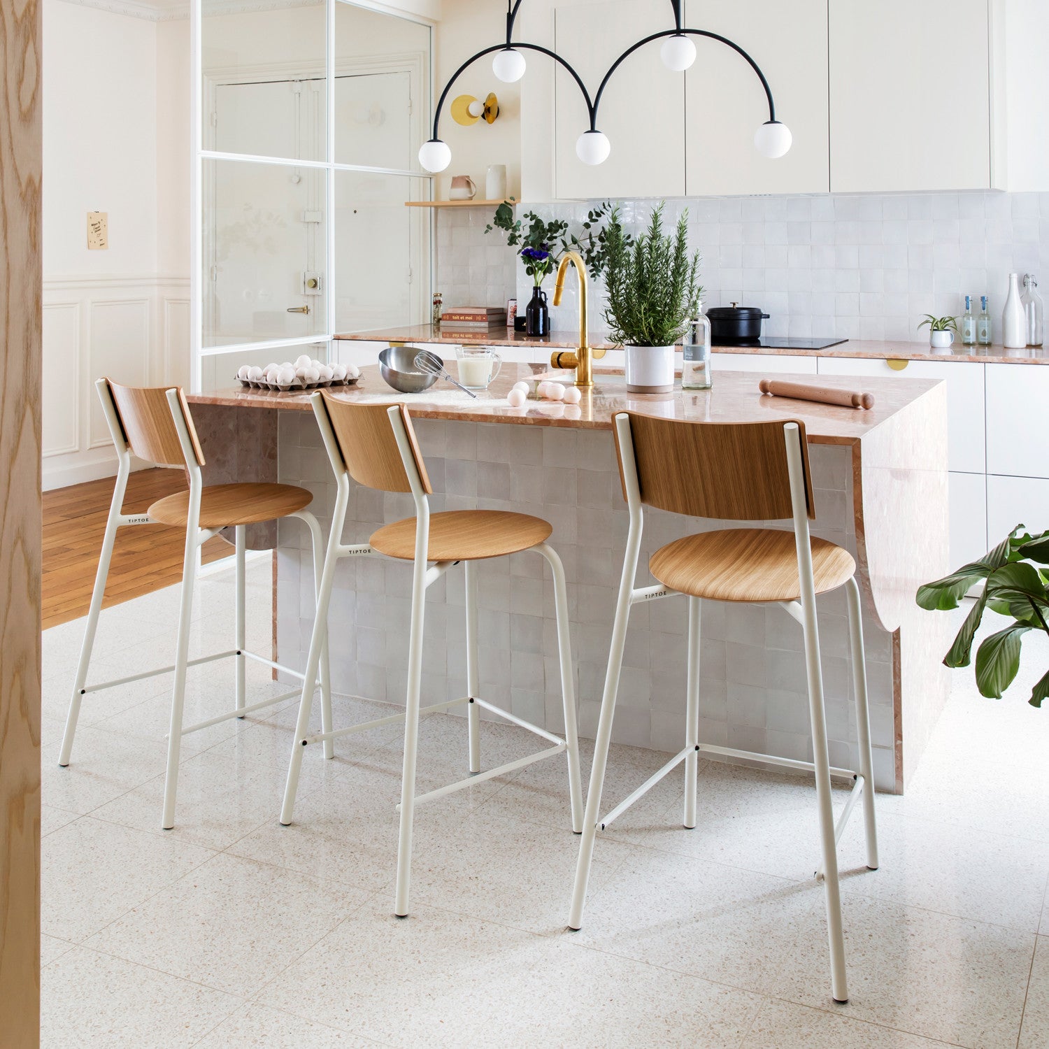 TIPTOE SSD bar chair - eco-certified wood