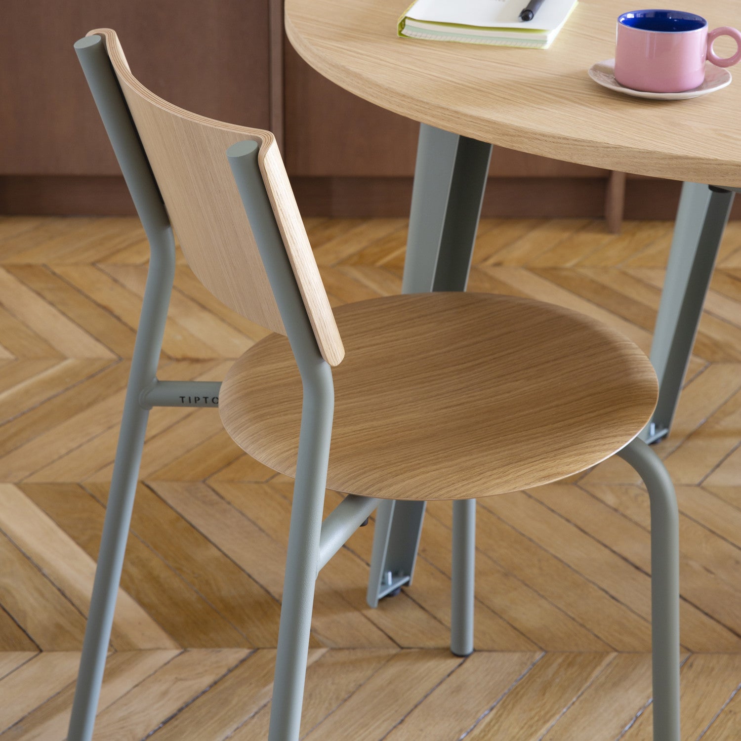 TIPTOE SSD chair - eco-certified wood