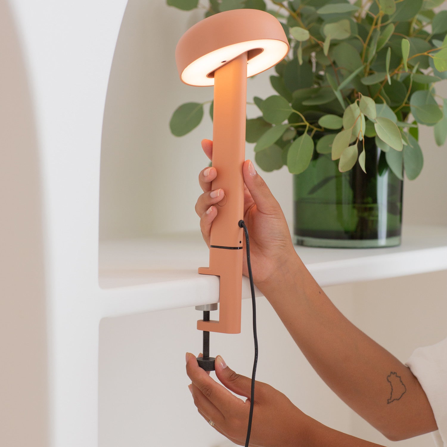 TIPTOE NOD clamp-on lamp