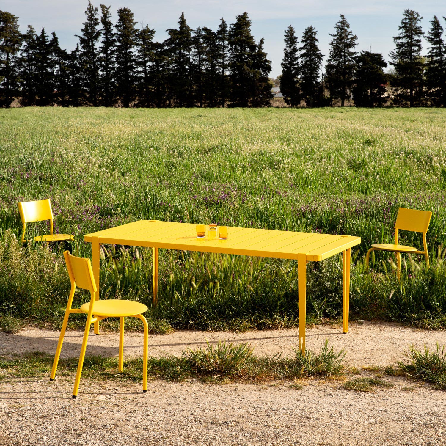 TIPTOE Outdoor table - powder-coated steel
