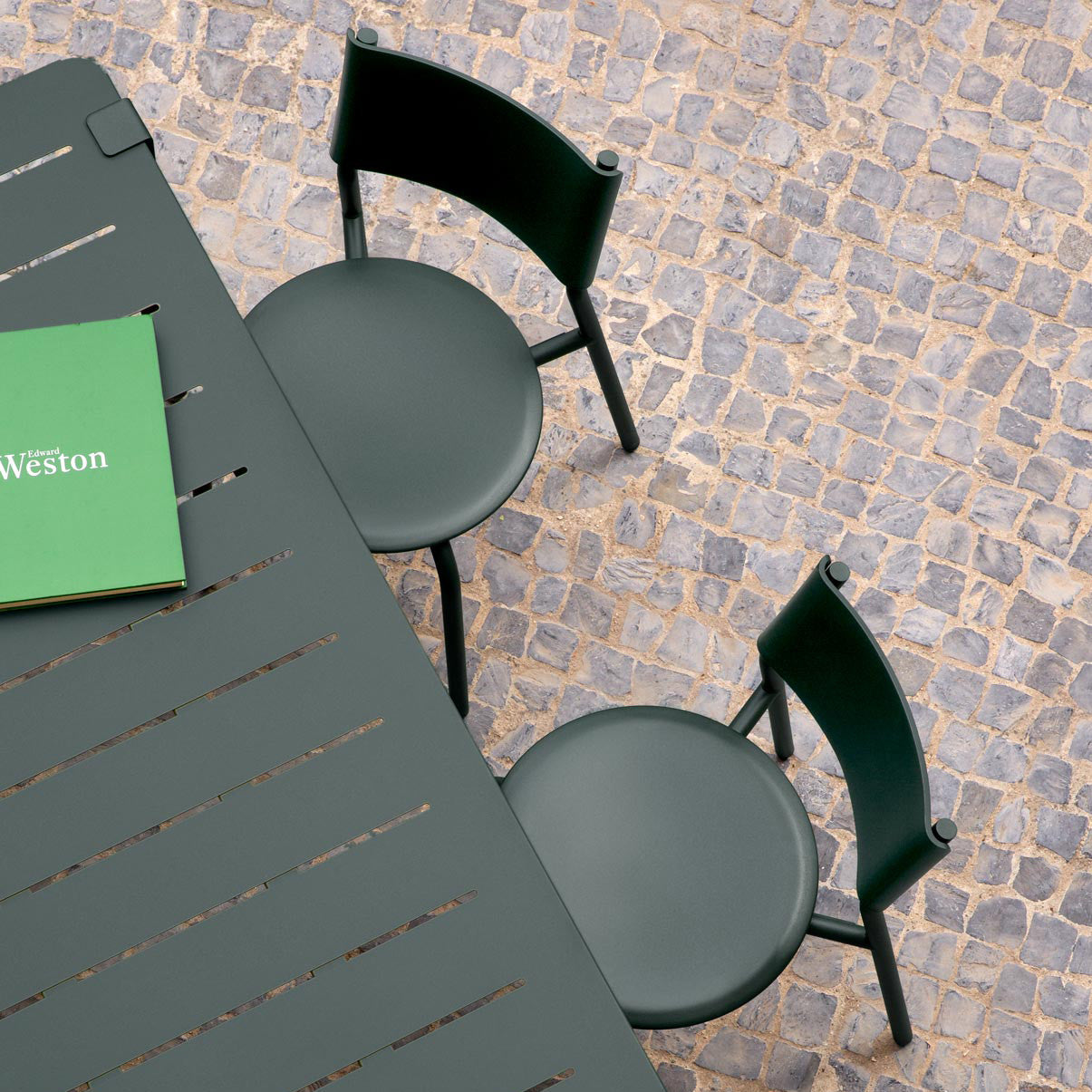 TIPTOE SSDr outdoor chair - recycled plastic