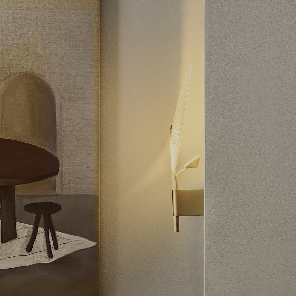 Gejst Liris Wall Sconce Light, Brass
