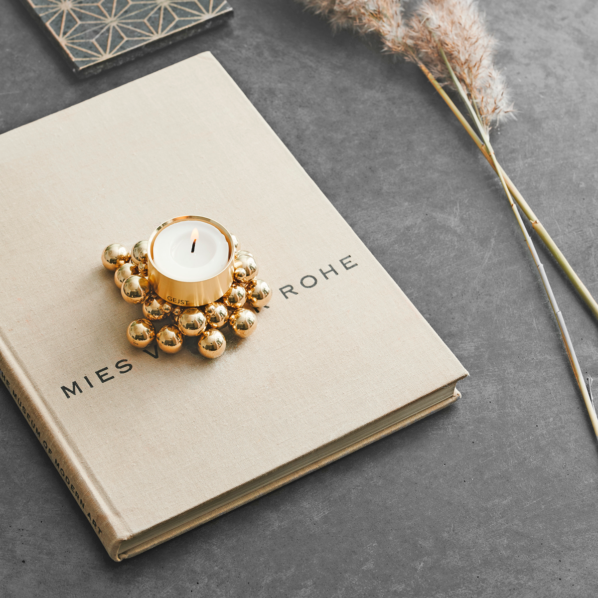Gejst Molekyl tealight, brass