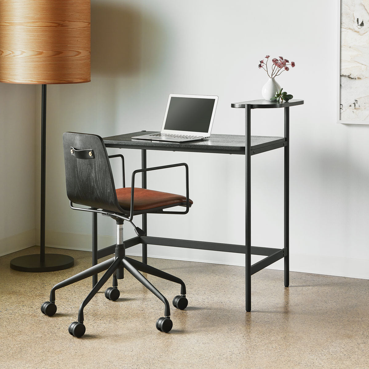 Gus Modern Lecture Task Chair