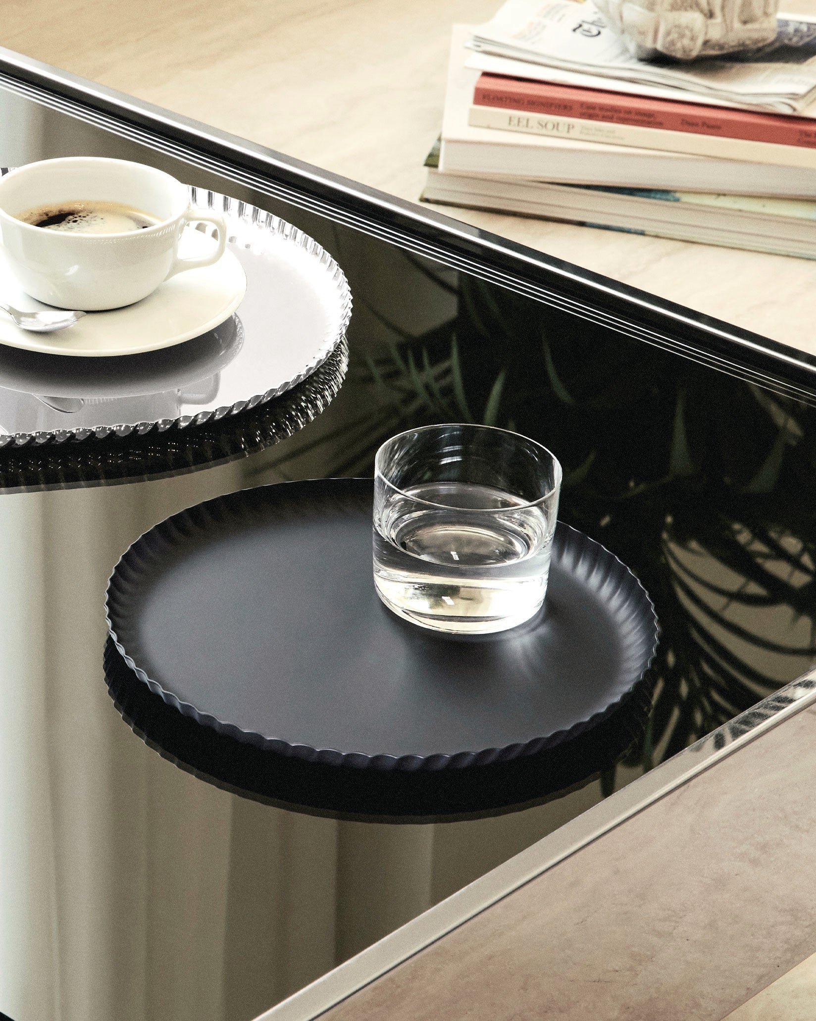Alessi Pleats Round Tray Black