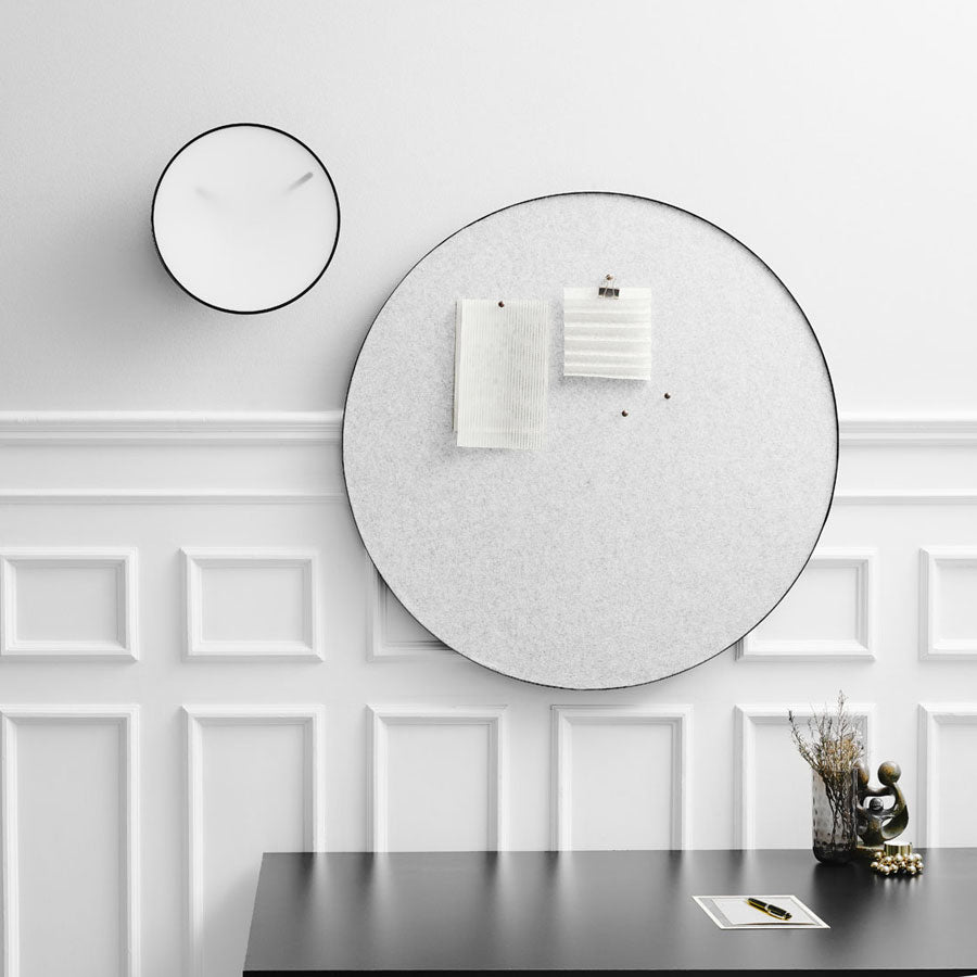 Gejst Momentt wall clock - white