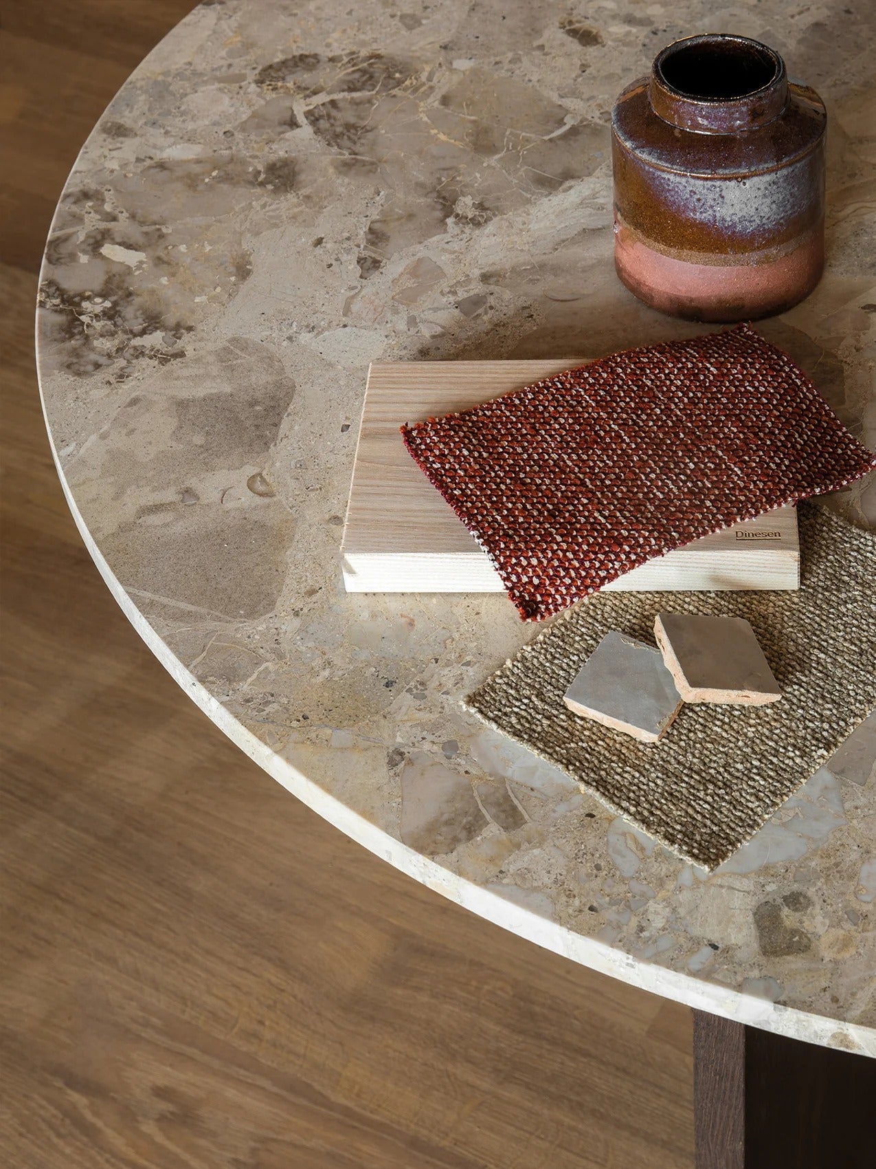 Audo Androgyne Dining Table