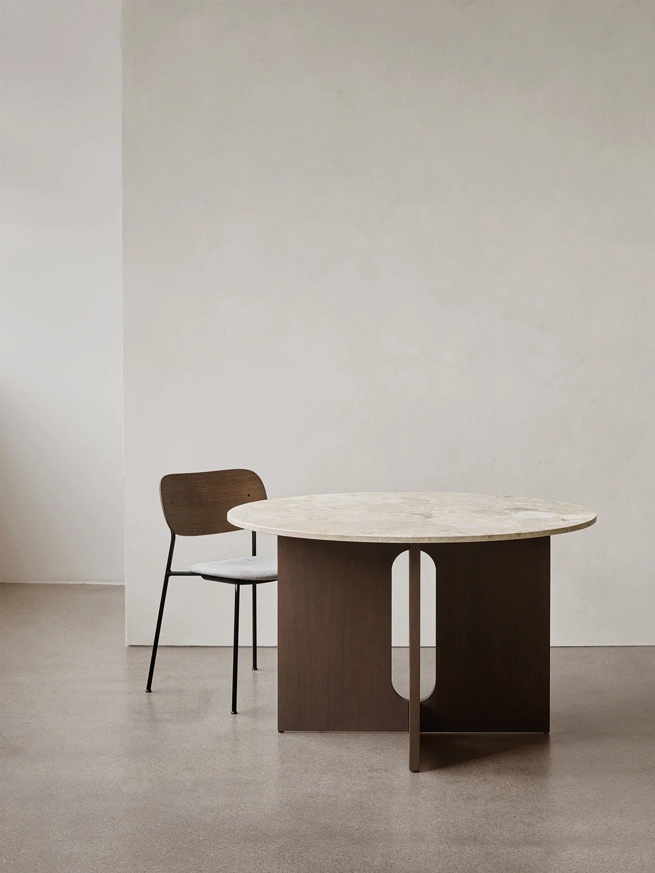 Audo Androgyne Dining Table