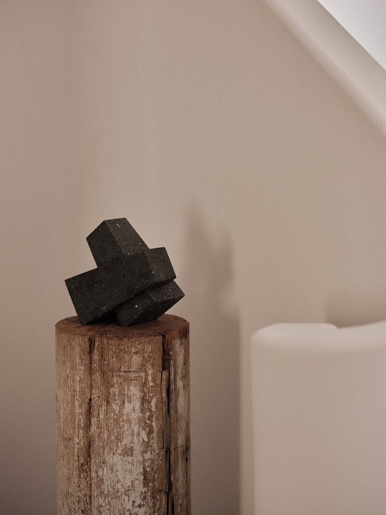 Audo Converge Book End