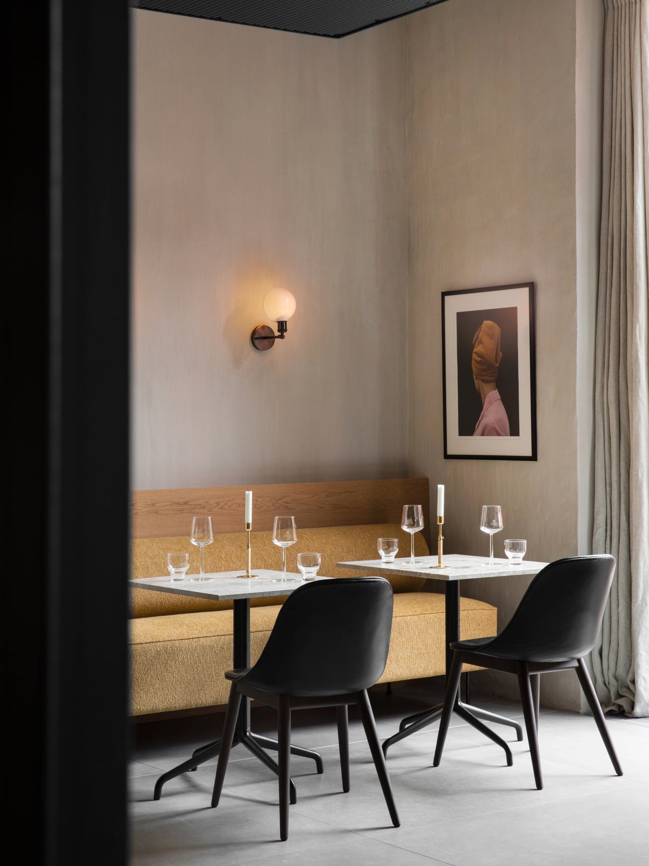 Audo Harbour Column Table, 60x70 With Star Base - 3 Heights
