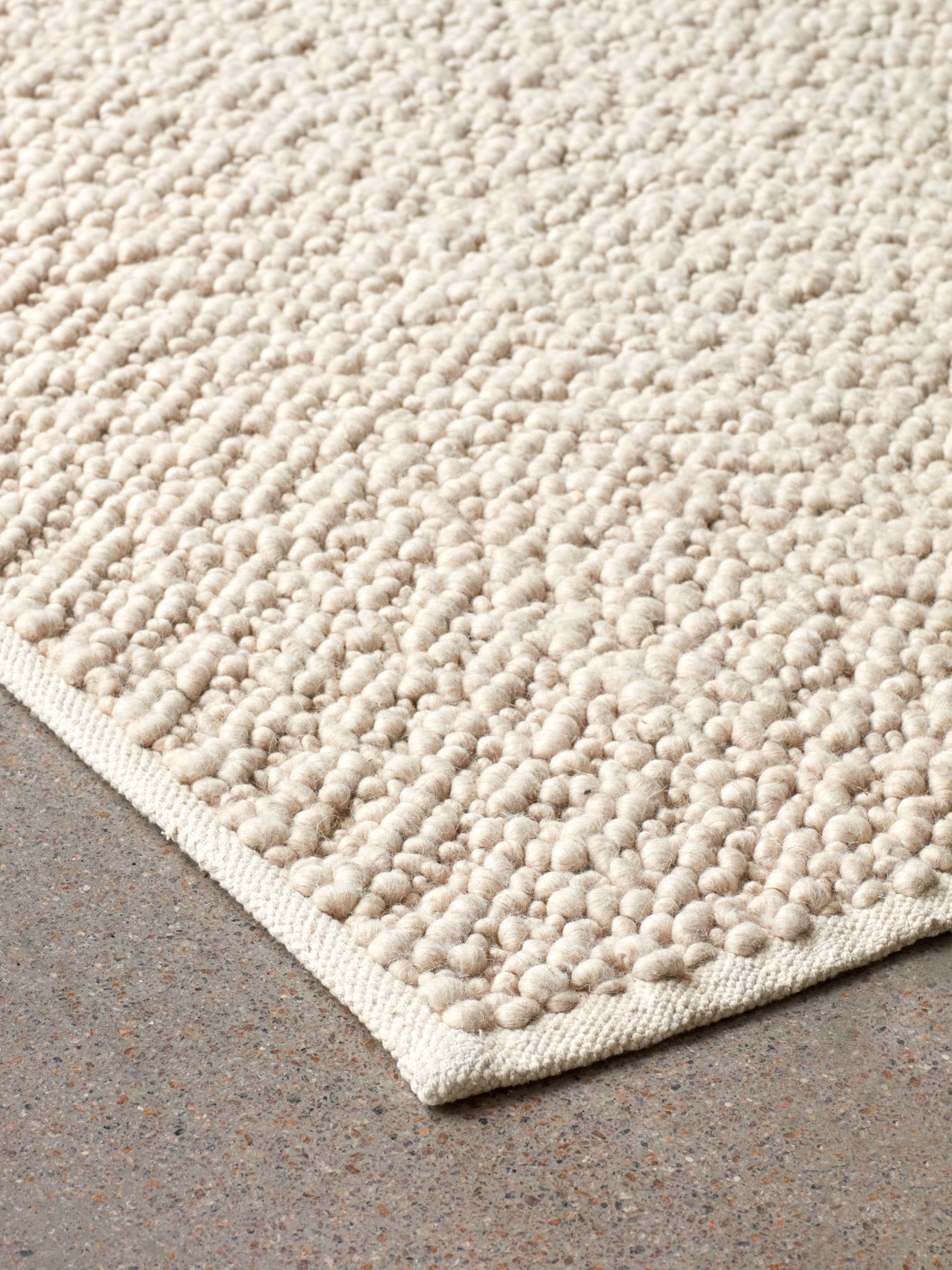 Audo Gravel Rug