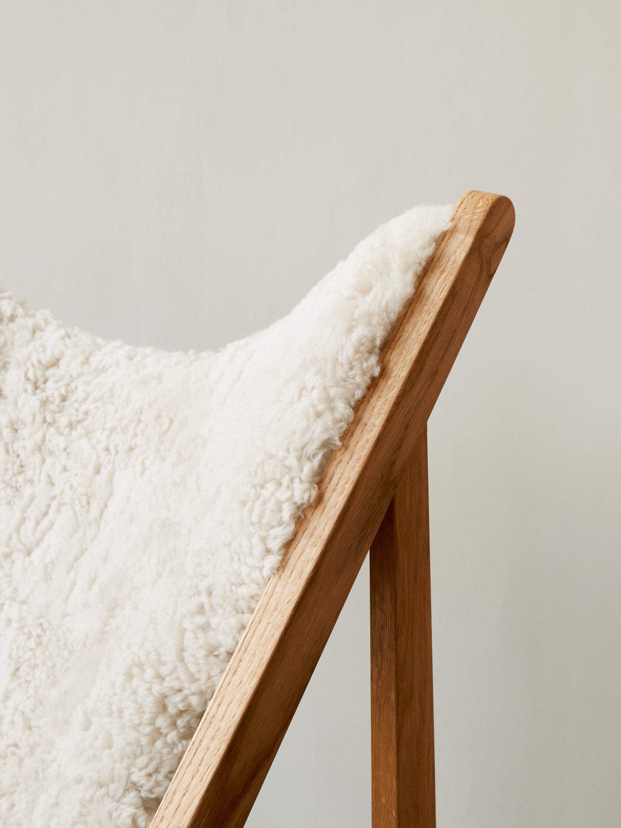 Audo Knitting Chair, Sheepskin