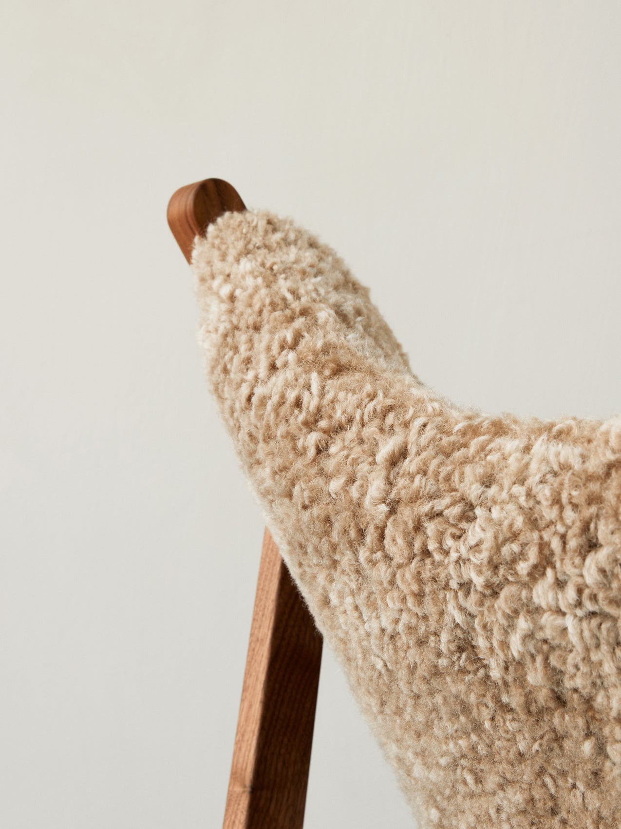 Audo Knitting Chair, Sheepskin