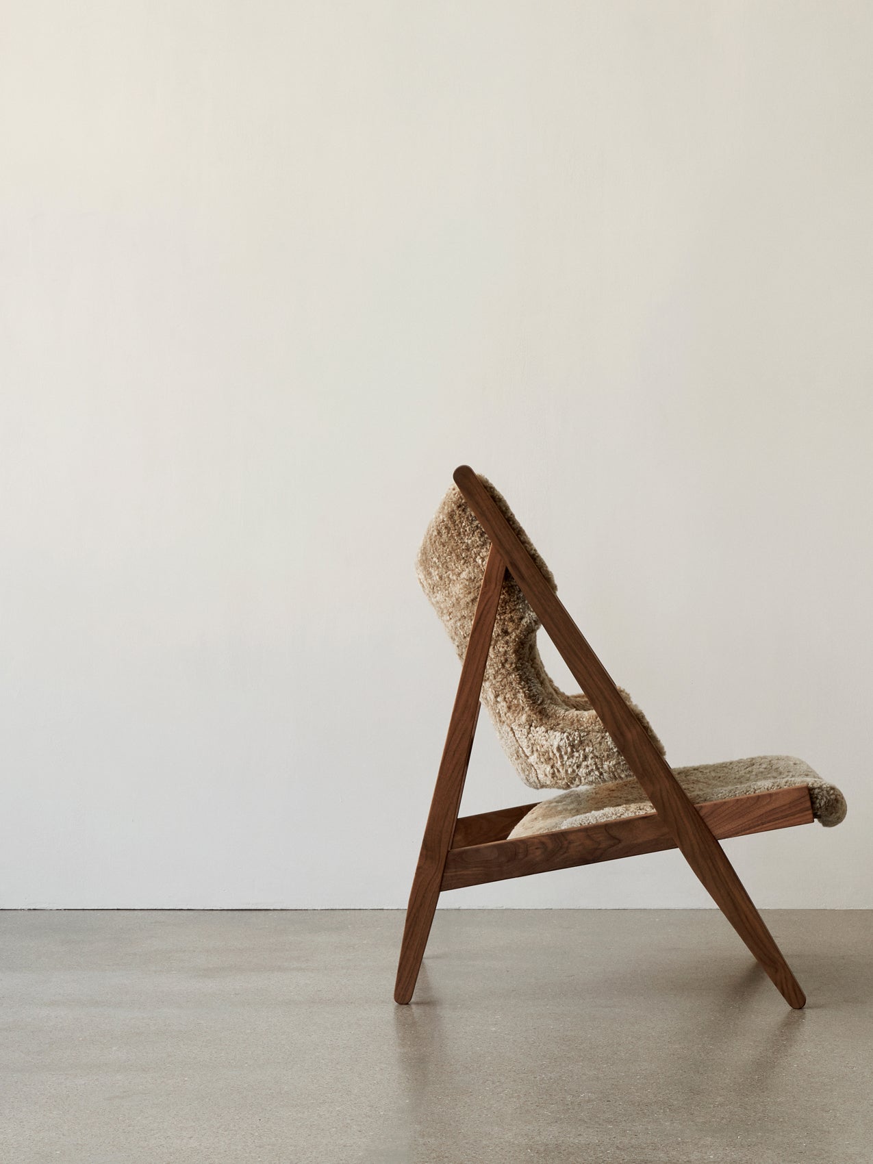 Audo Knitting Chair, Sheepskin