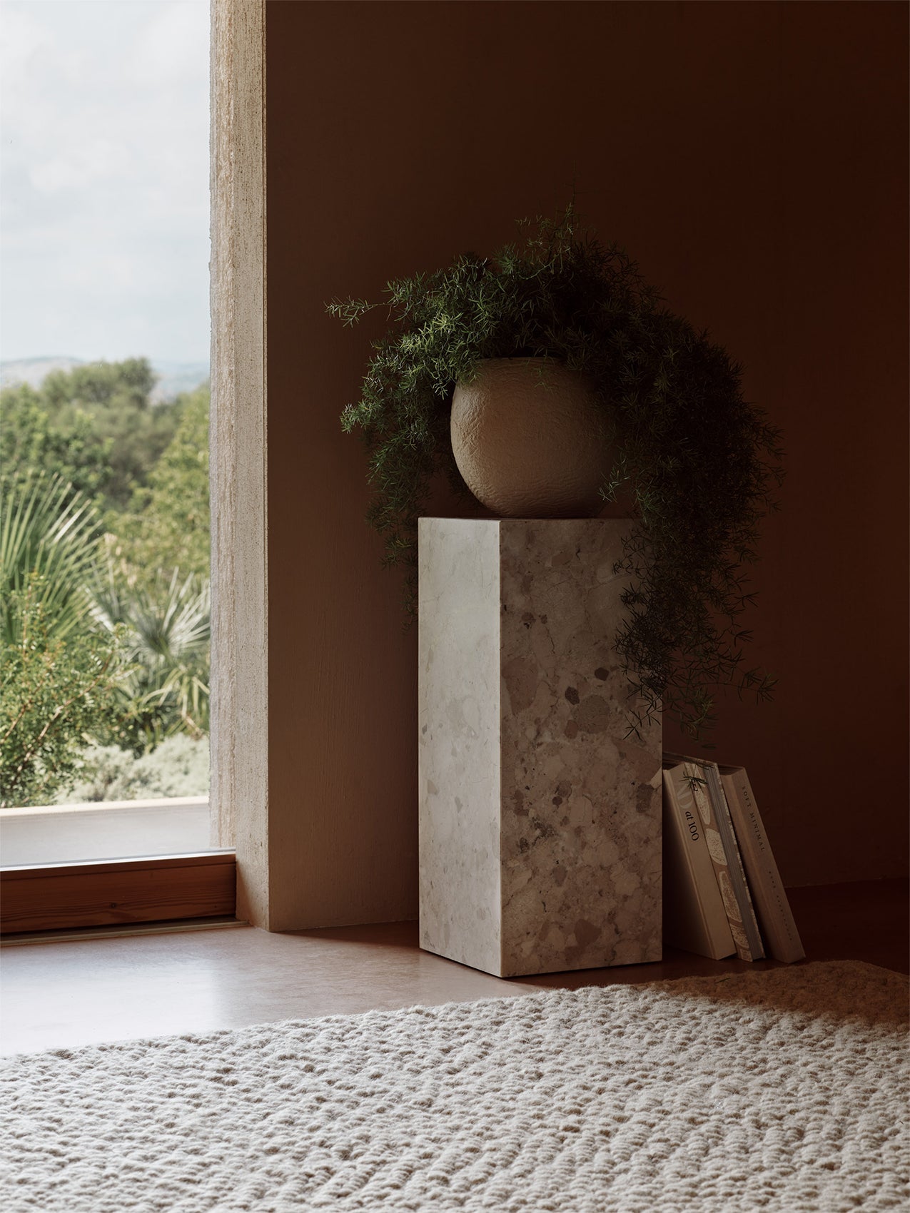 Audo Plinth Pedestal