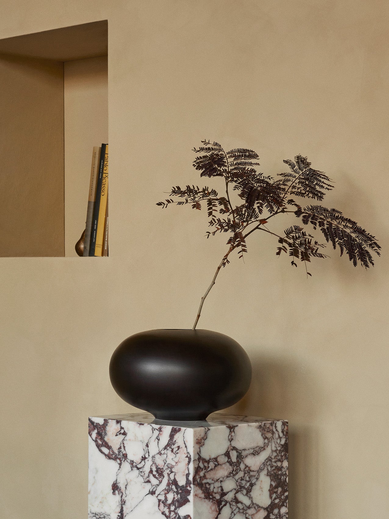 Audo Plinth Pedestal