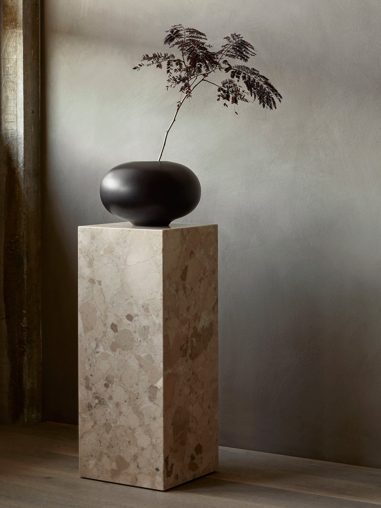 Audo Plinth Pedestal