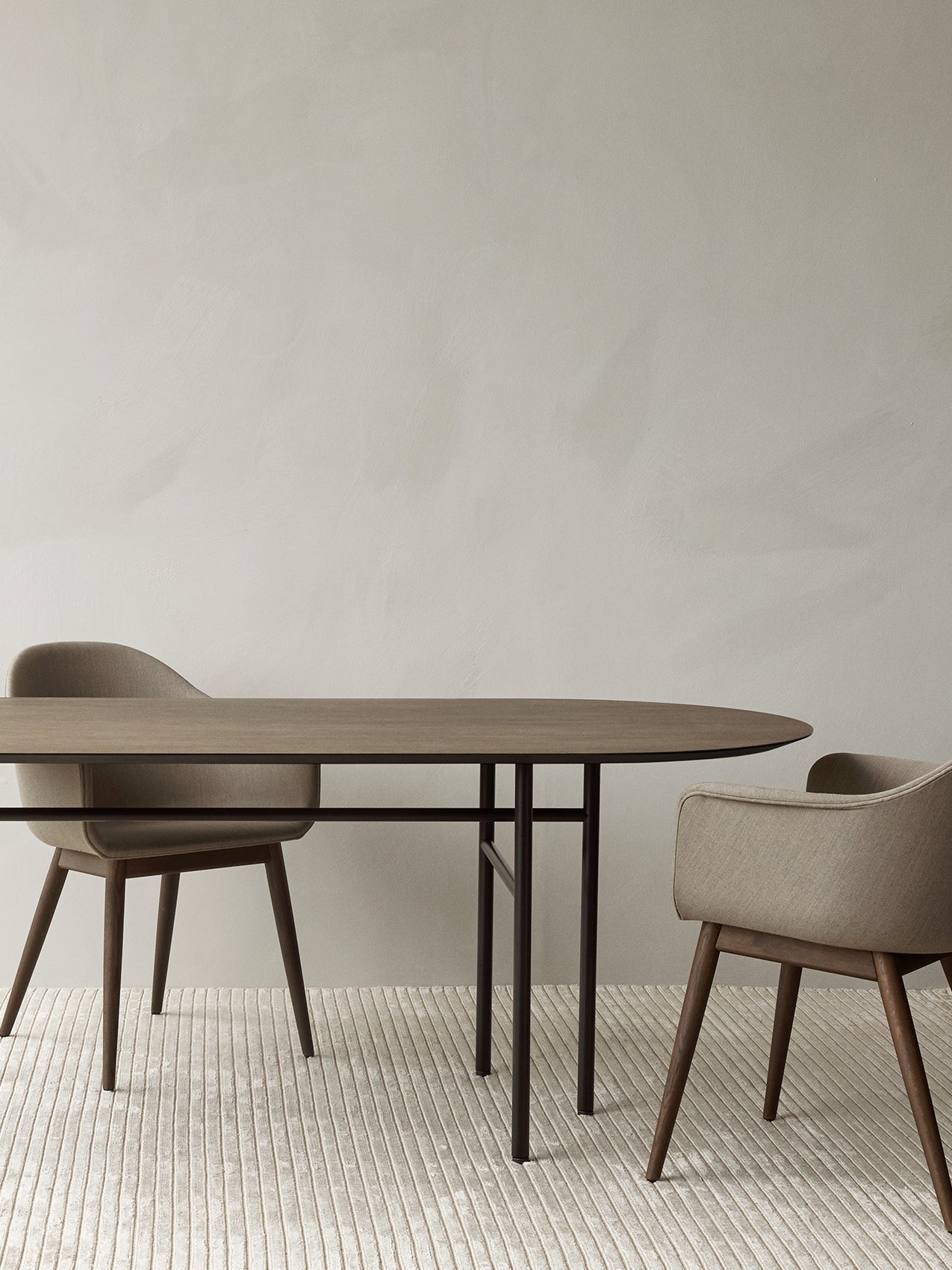 Audo Snaregade Oval Table