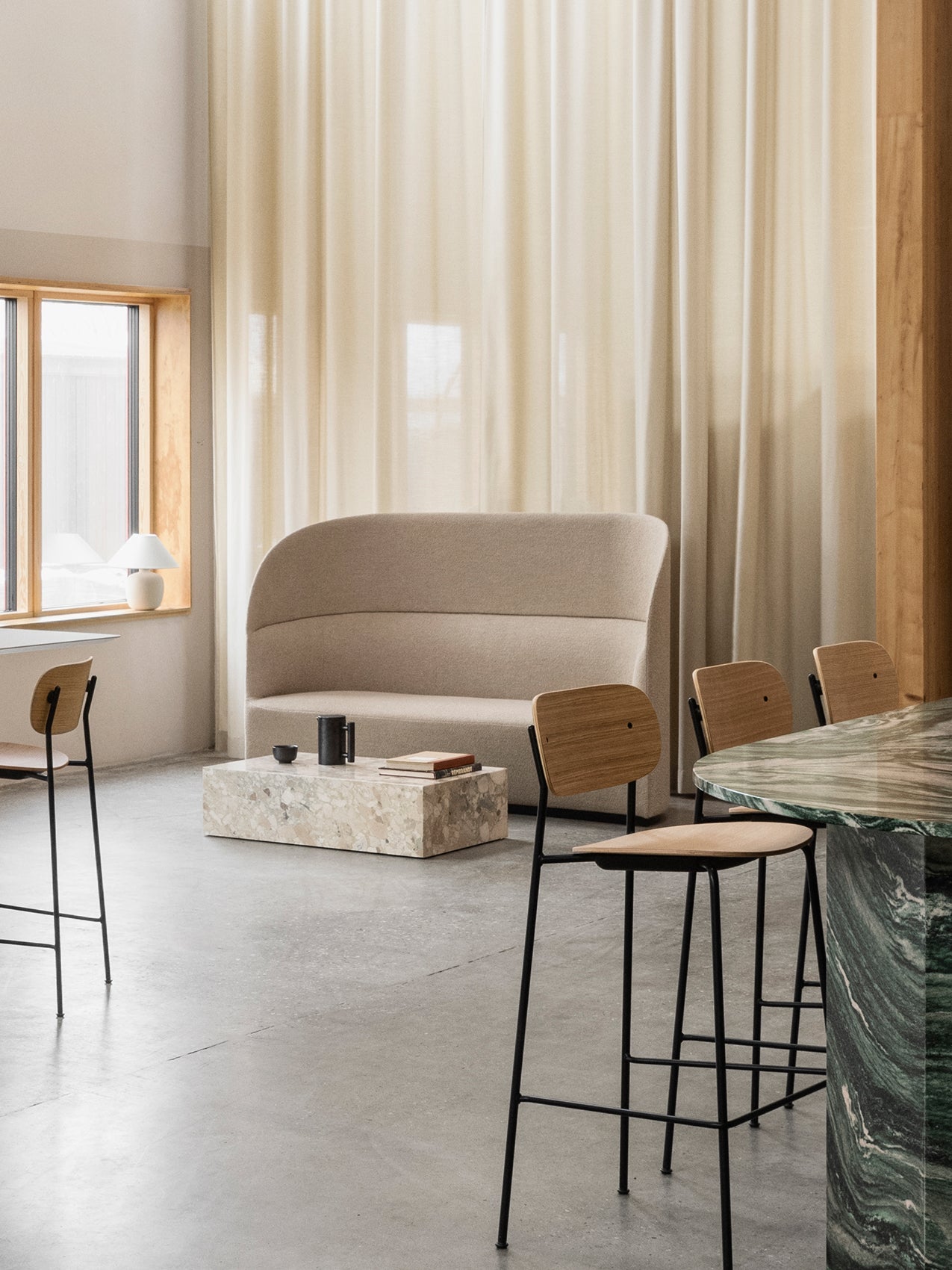 Audo Plinth Low