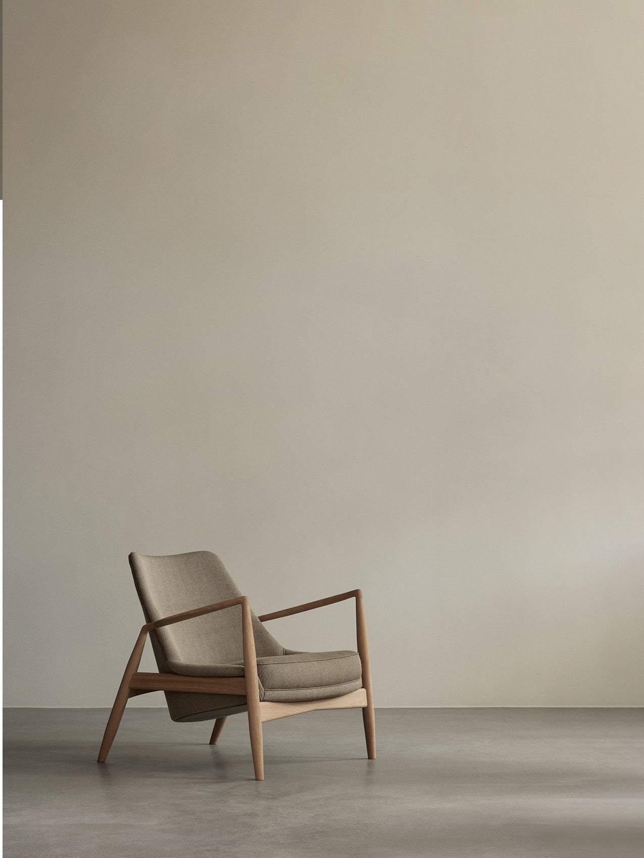 Audo The Seal Lounge Chair, Low Back