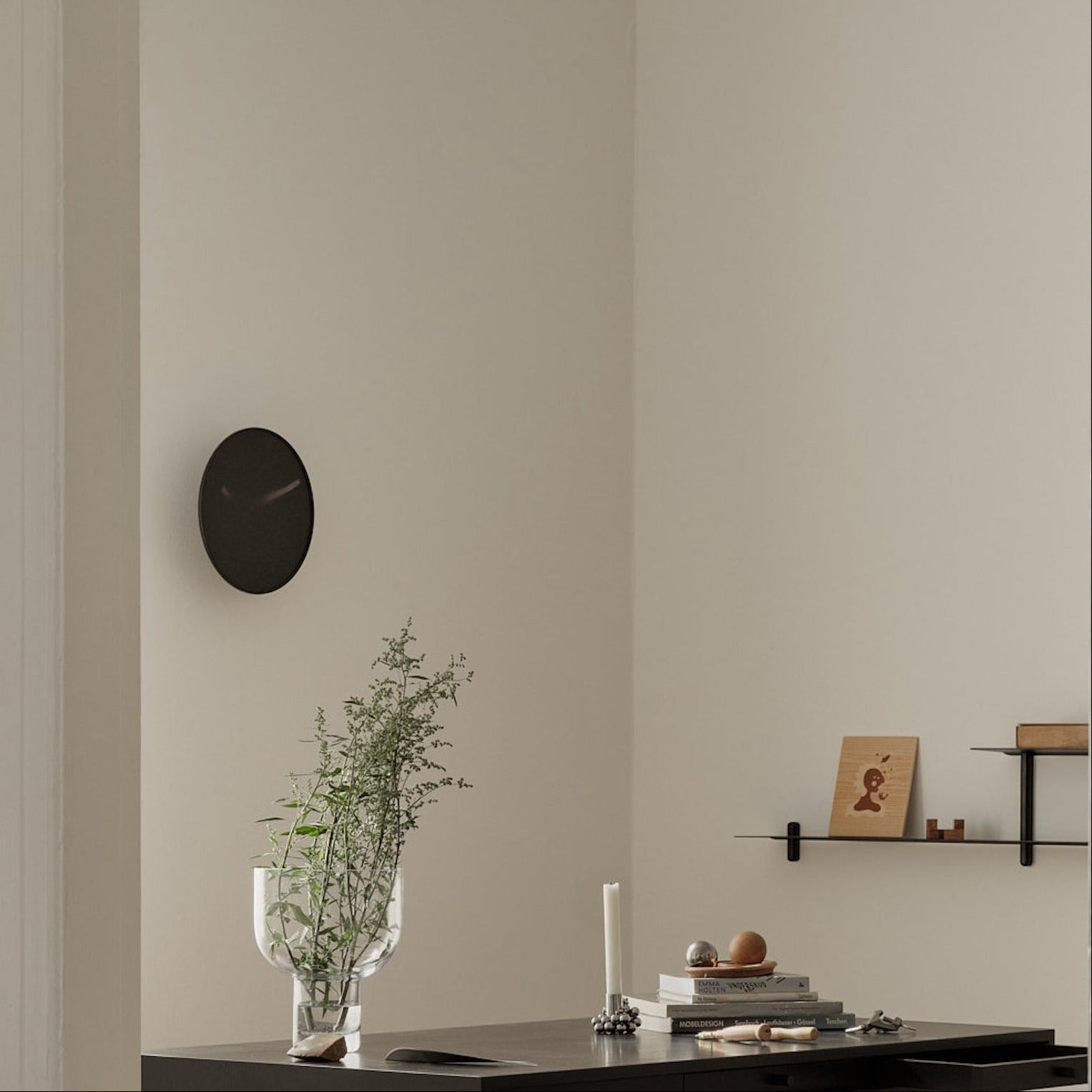 Gejst Momentt wall clock - black