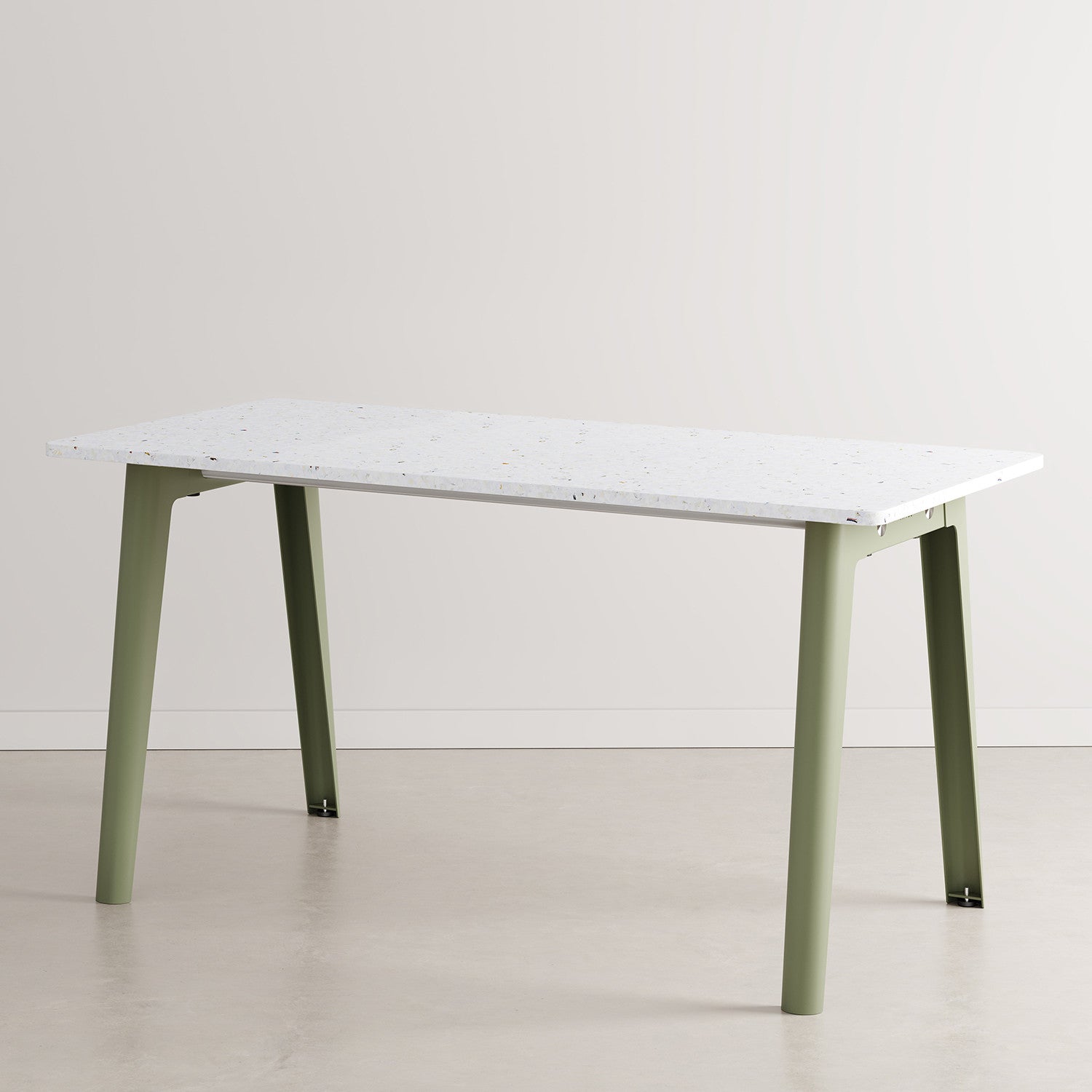 TIPTOE NEW MODERN desk - Venezia recycled plastic