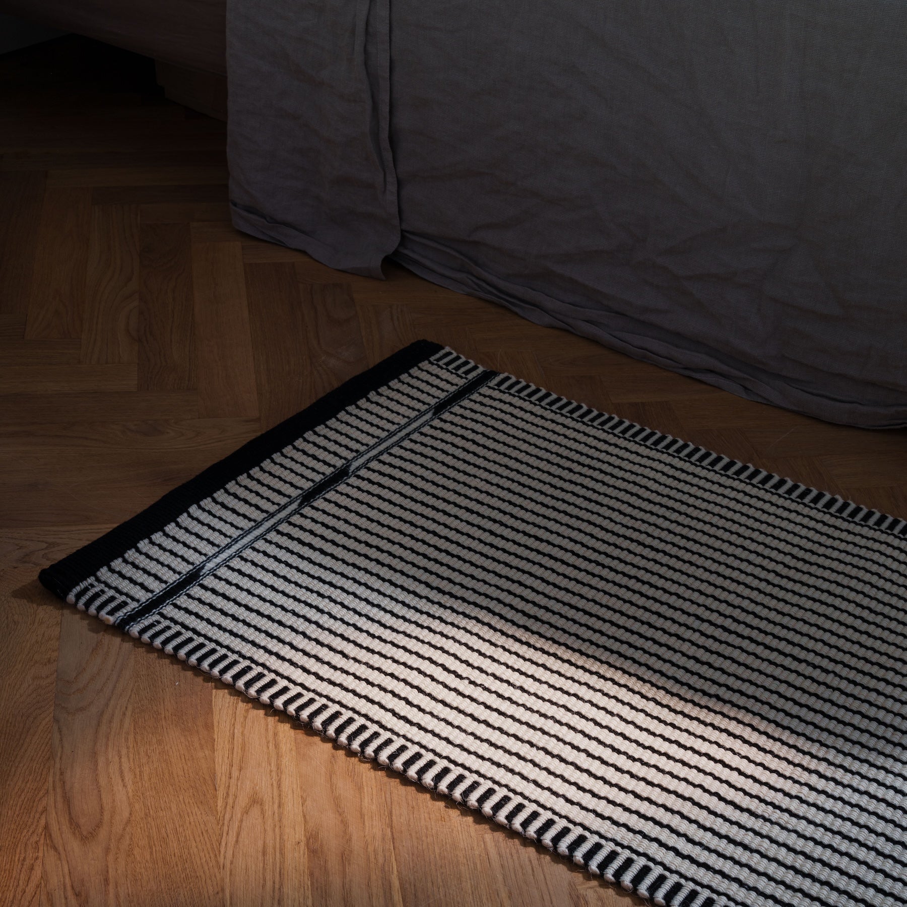 Vibeke Klint Rug VK-3, Off-White/Black - Runner