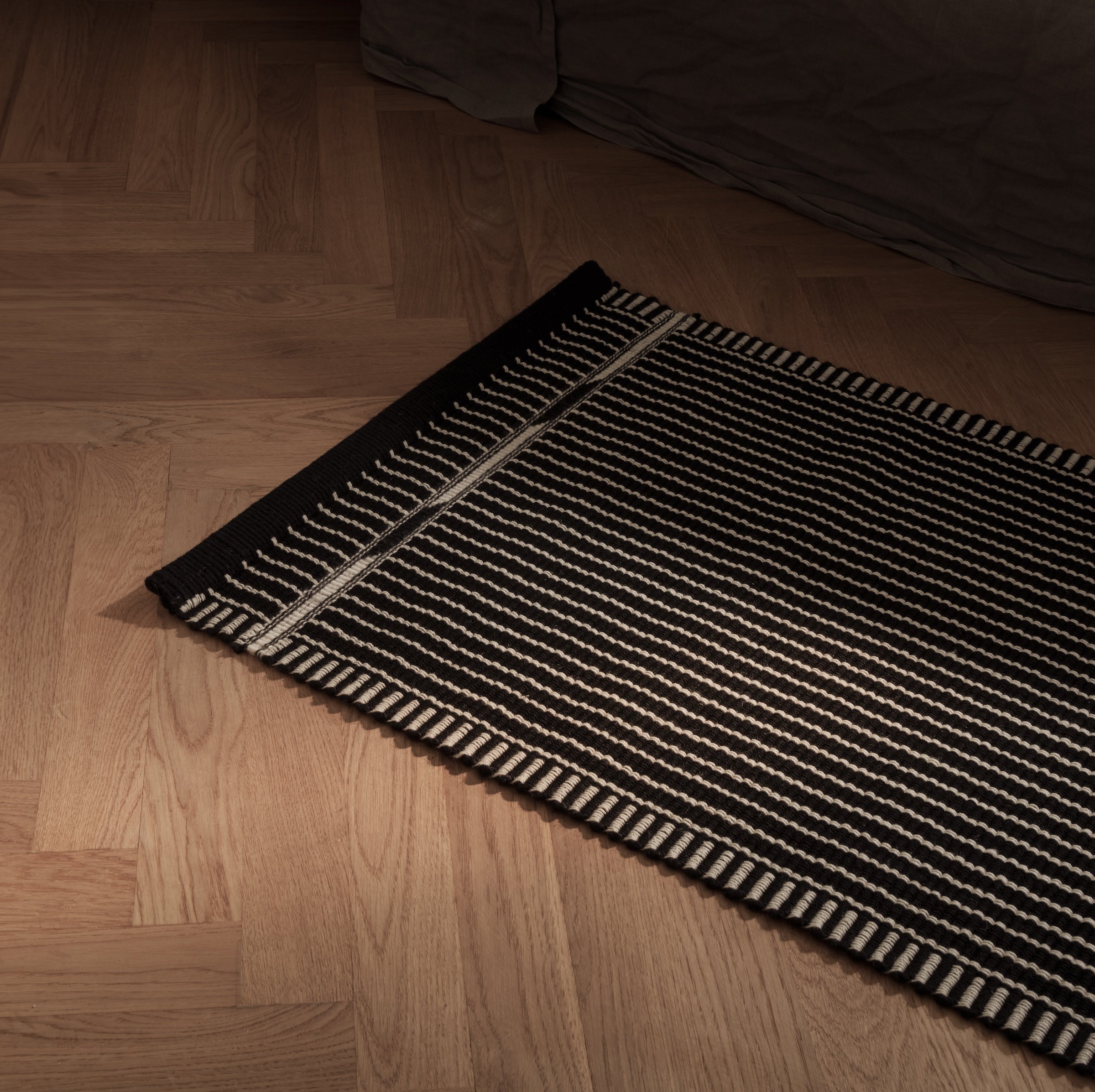 Vibeke Klint Rug VK-3, Black/Off-White - Runner