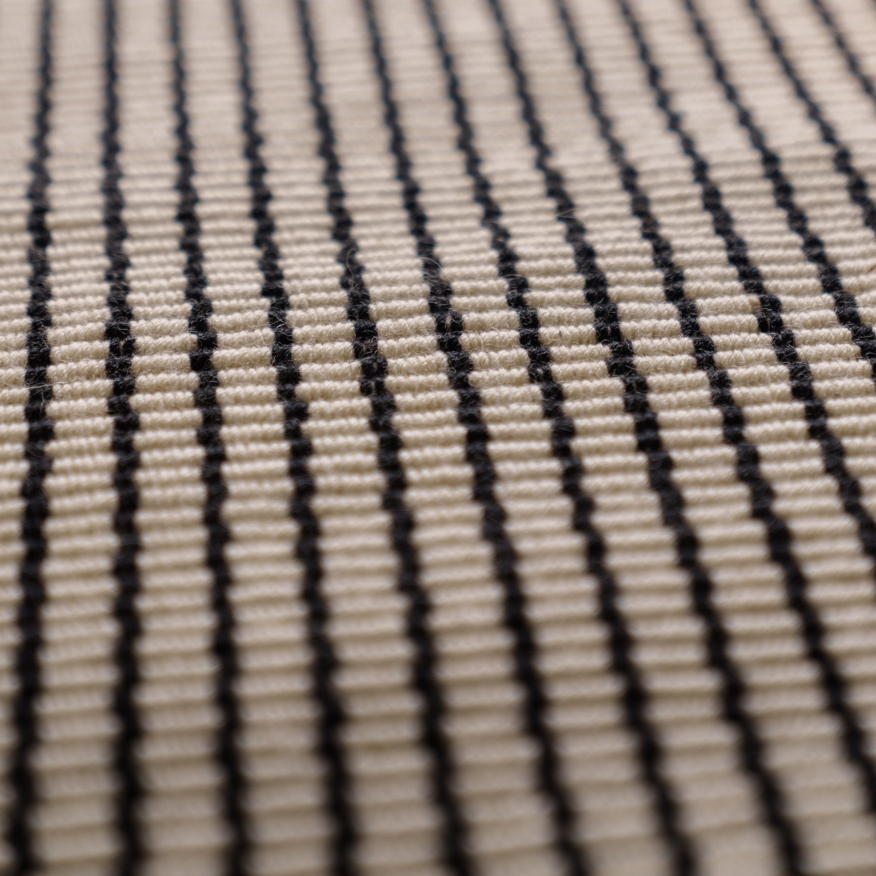 Vibeke Klint Rug VK-3, Off-White/Black - Runner