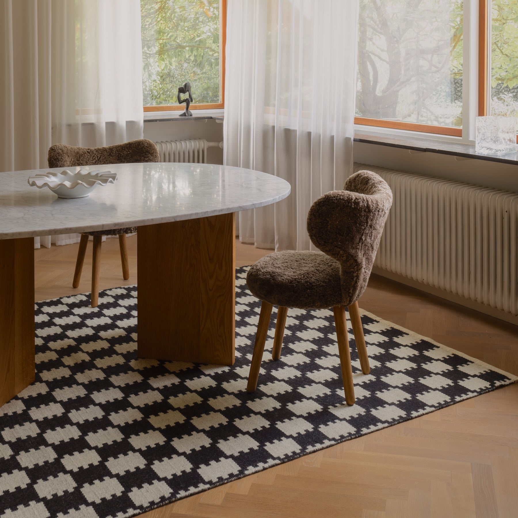 Vibeke Klint Rug VK-5 black/white