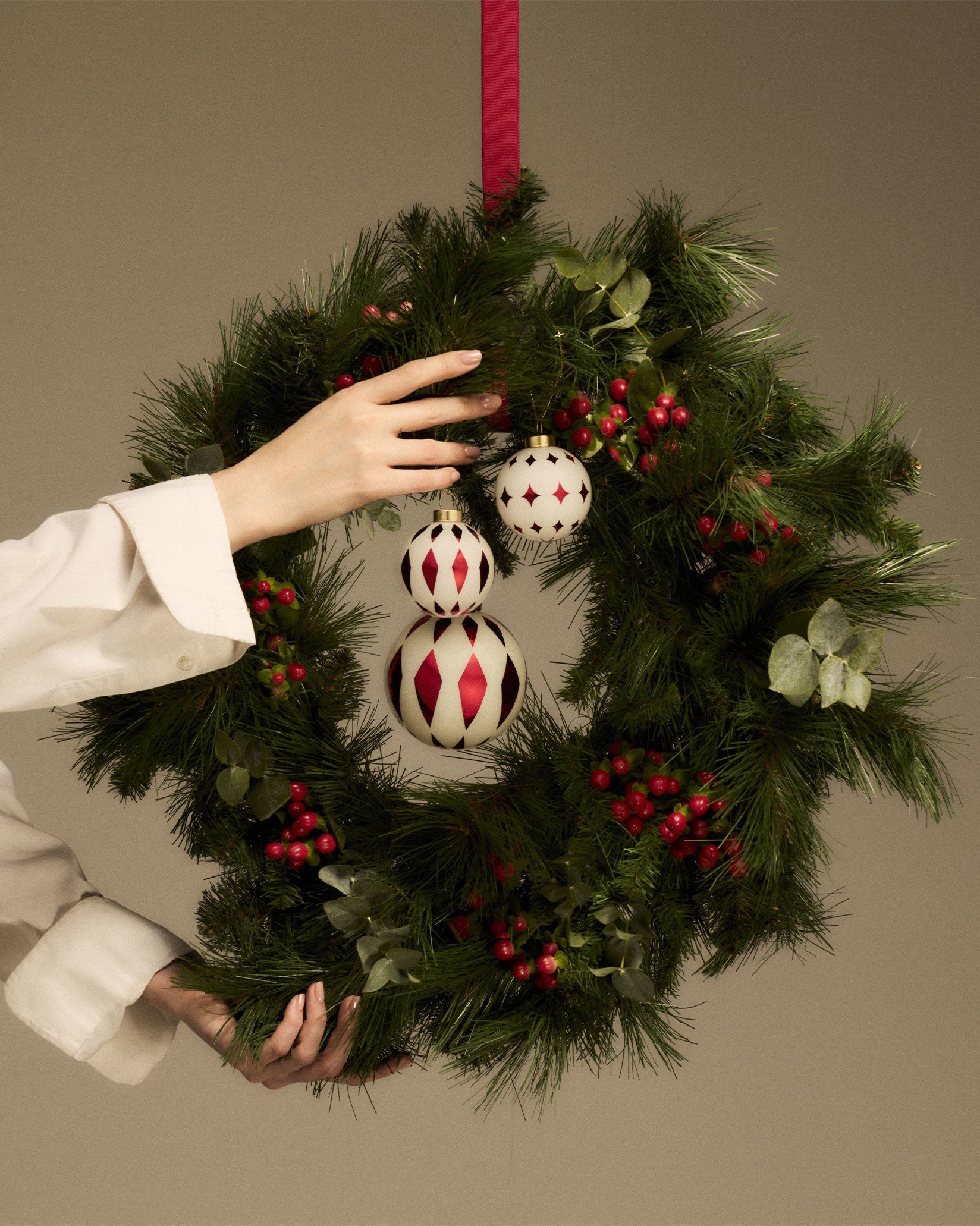 Alessi Delight Christmas Bauble 6