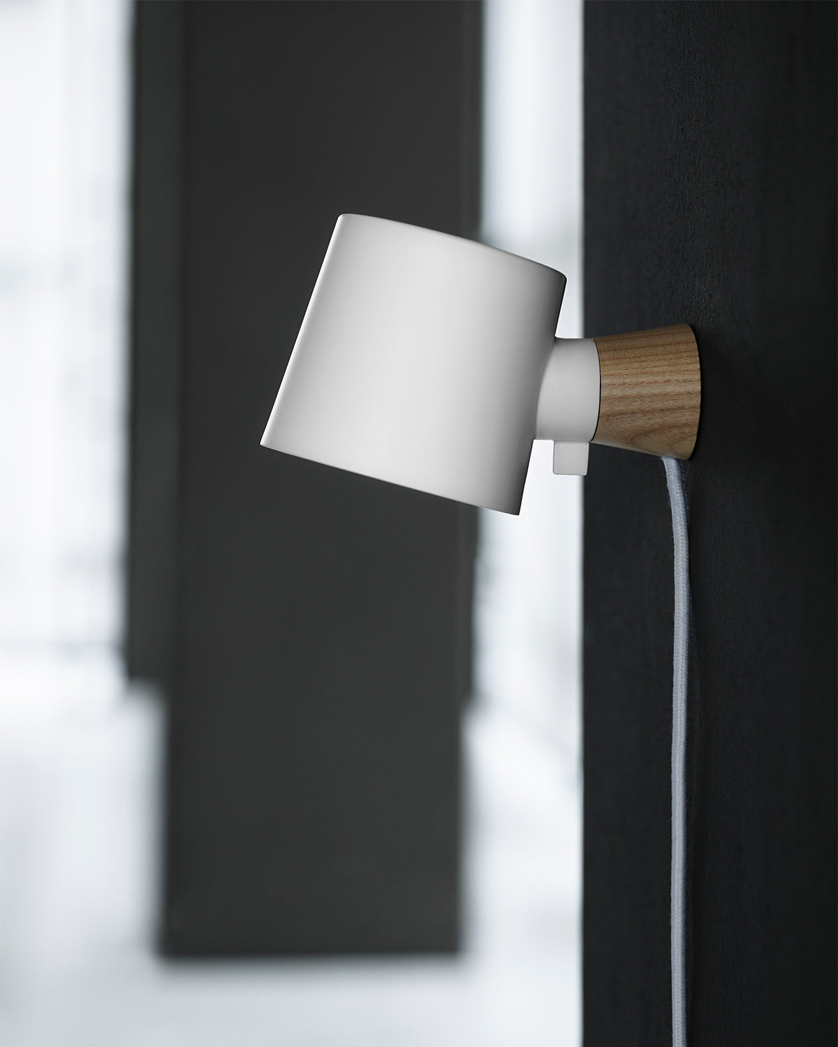 Normann Copenhagen Rise Wall Lamp