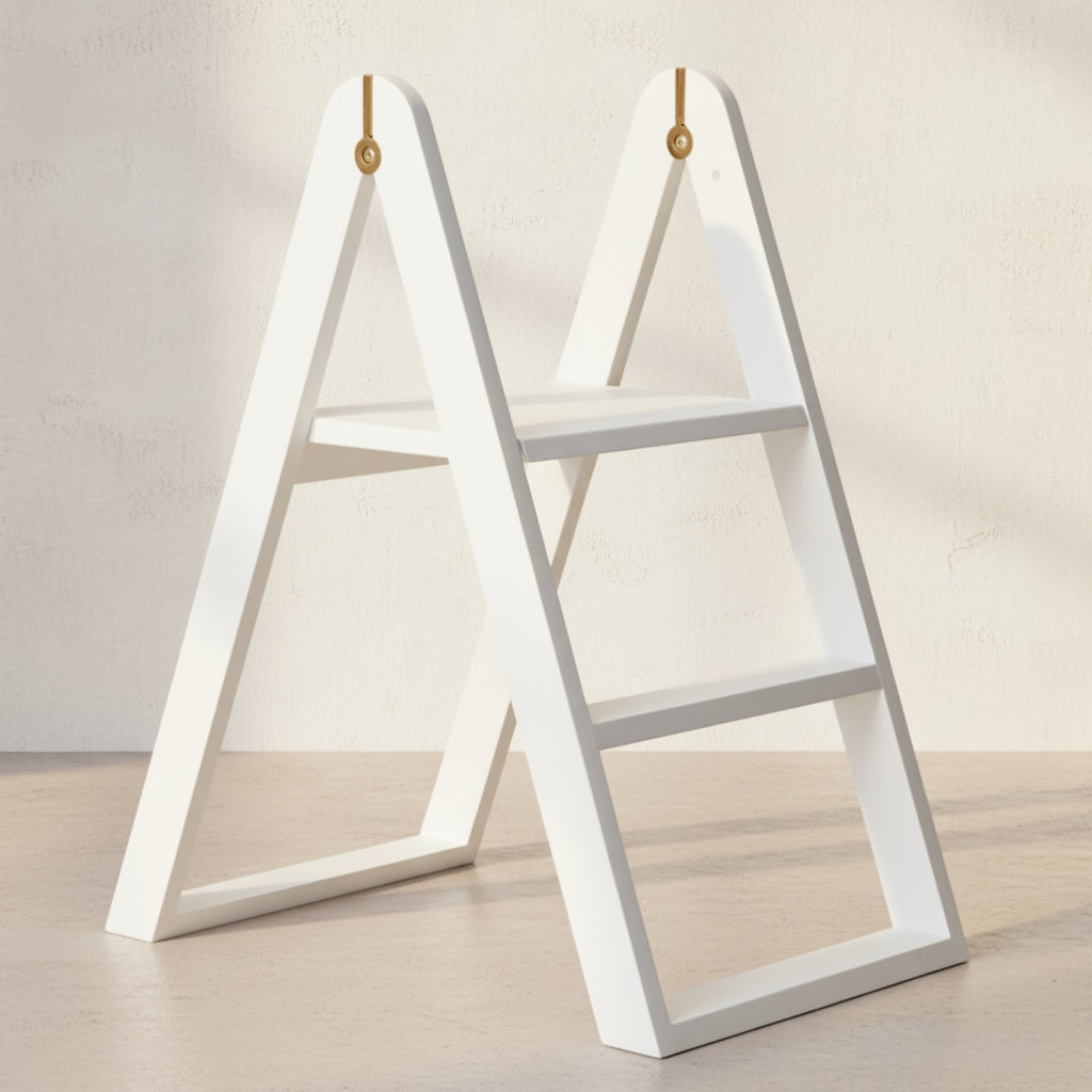 Gejst Reech Step Ladder, White