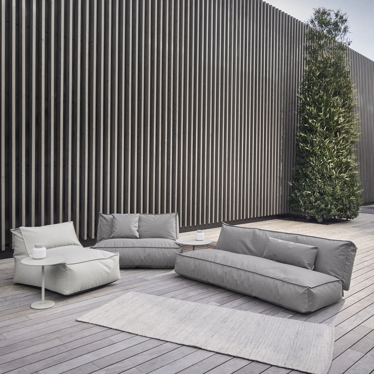 Blomus Stay Round Aluminum Outdoor Side Table - Pool and Patio Furniture