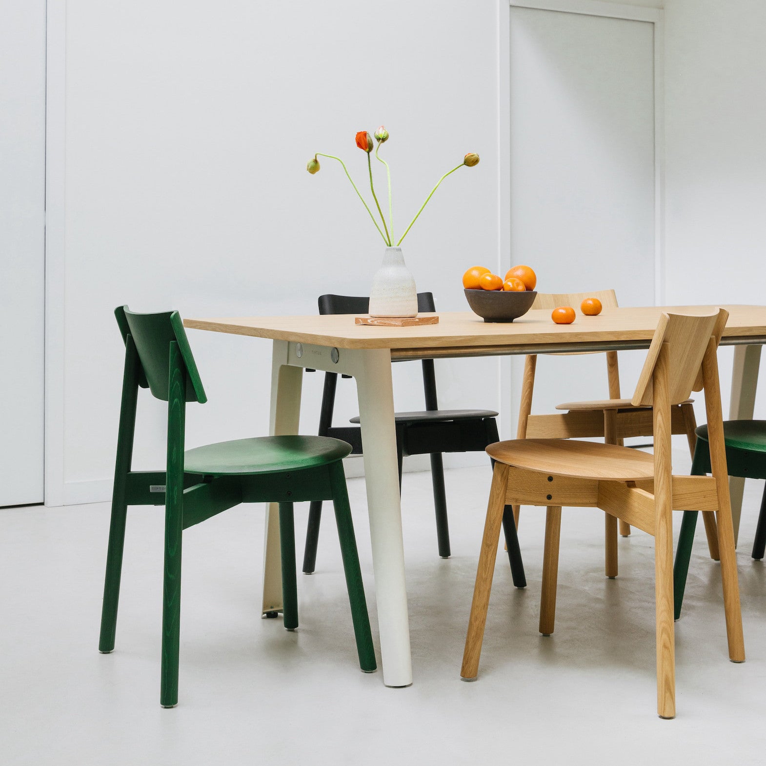 TIPTOE NEW MODERN dining table - eco-certified wood